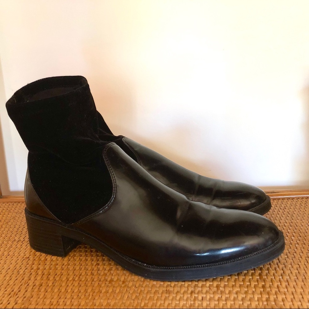 Socks boots
